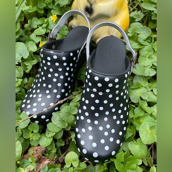 NWOT Sanita Polka Dot Clogs / Cute Black & White Clogs Size 7-7.5 Euro 38 - Picture 14 of 16